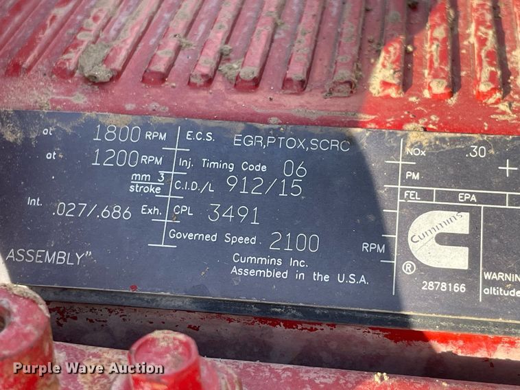 image for item NA9677 2012 Peterbilt 367  semi truck