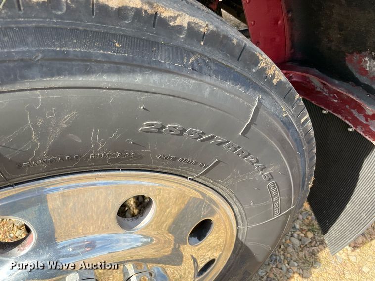 image for item NA9678 1978 Peterbilt 359  semi truck