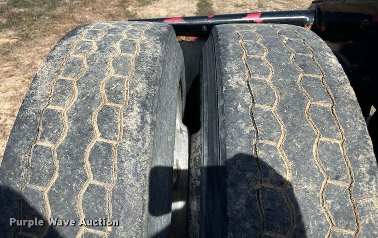 image for item NA9678 1978 Peterbilt 359  semi truck