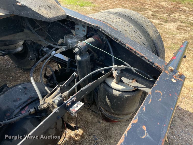 image for item NA9678 1978 Peterbilt 359  semi truck