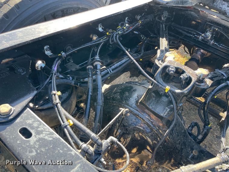 image for item NA9680 2020 Kenworth T880  semi truck