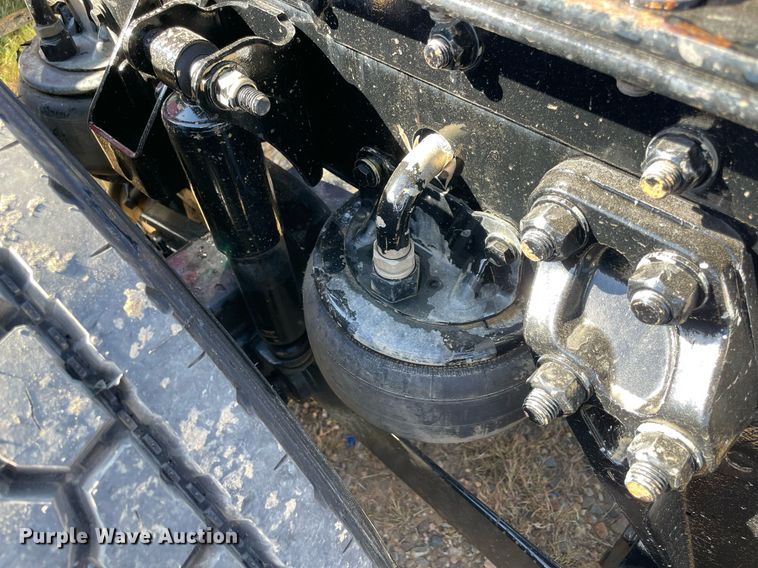 image for item NA9680 2020 Kenworth T880  semi truck