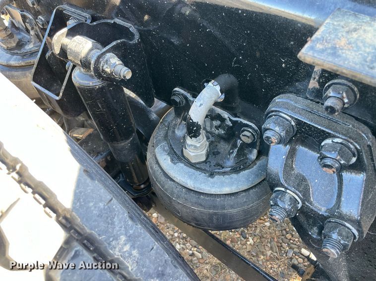 image for item NA9680 2020 Kenworth T880  semi truck