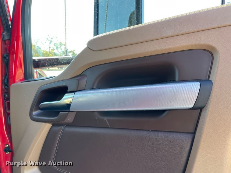 image for item NA9680 2020 Kenworth T880  semi truck