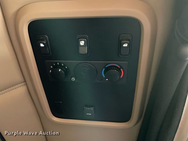 image for item NA9680 2020 Kenworth T880  semi truck