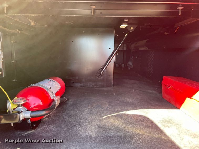 image for item NA9680 2020 Kenworth T880  semi truck