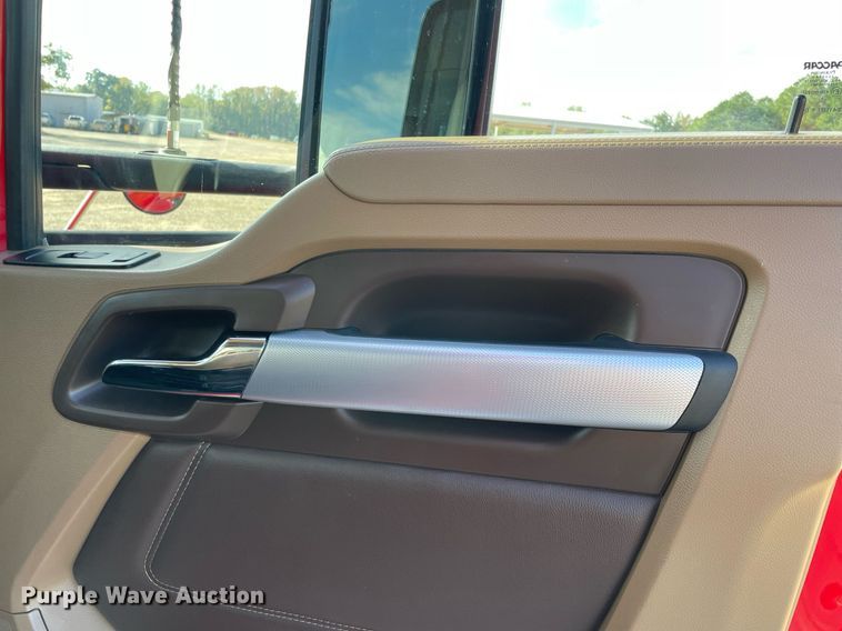 image for item NA9681 2020 Kenworth T880  semi truck