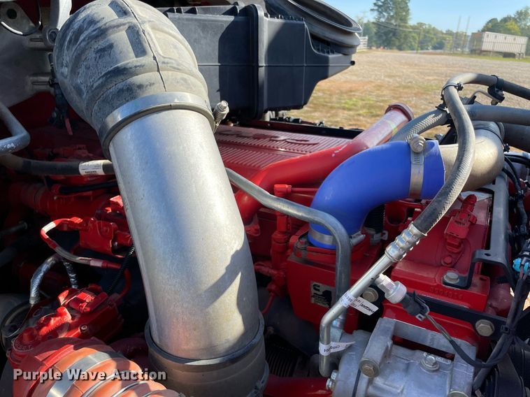 image for item NA9681 2020 Kenworth T880  semi truck