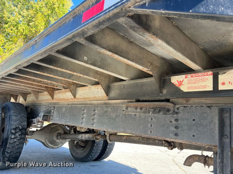 image for item NI9054 1999 GMC C6500  dump flatbed truck