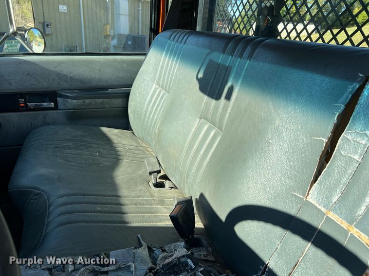 image for item NI9054 1999 GMC C6500  dump flatbed truck