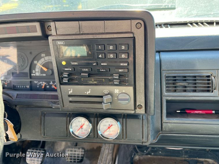 image for item NI9054 1999 GMC C6500  dump flatbed truck