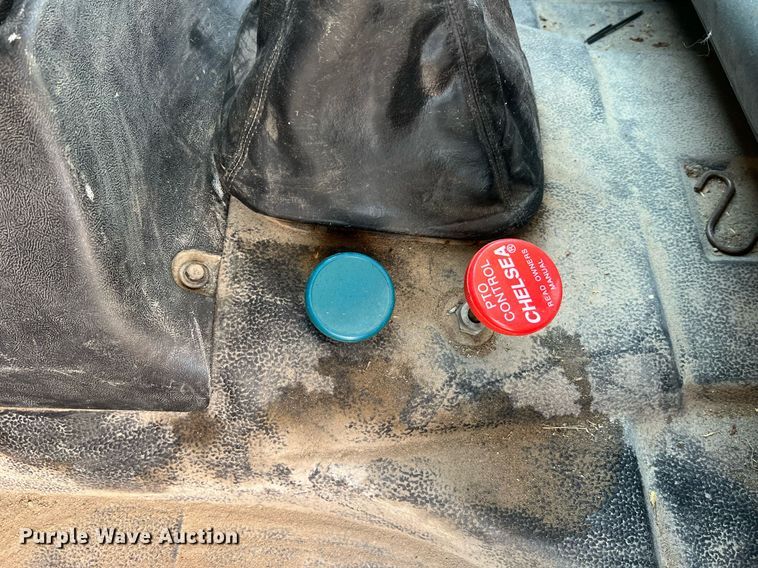 image for item NI9054 1999 GMC C6500  dump flatbed truck