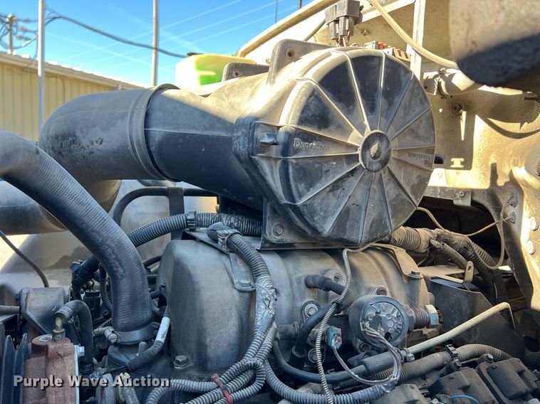 image for item NI9054 1999 GMC C6500  dump flatbed truck