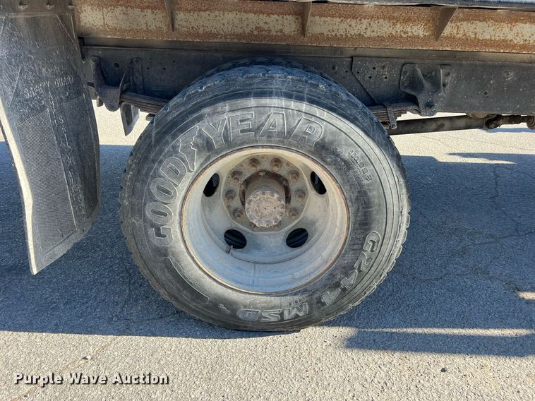 image for item NI9054 1999 GMC C6500  dump flatbed truck