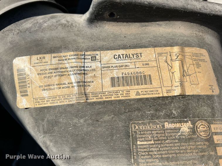 image for item NI9054 1999 GMC C6500  dump flatbed truck