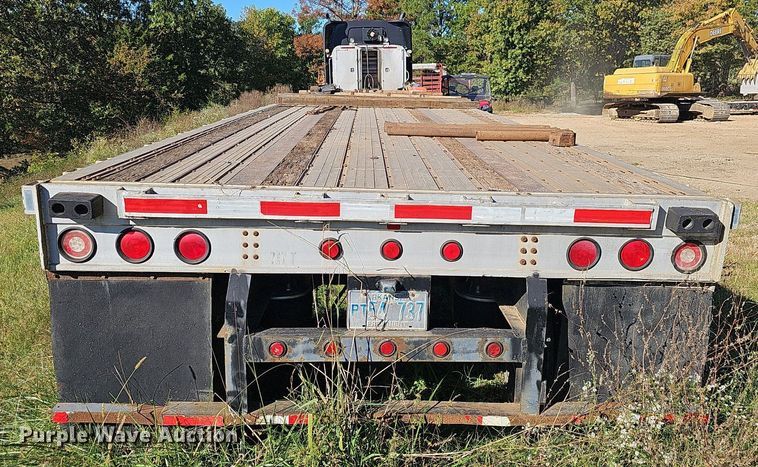 image for item NP9028 2004 Fontaine TFTW-6-8048WSAWK  flatbed trailer