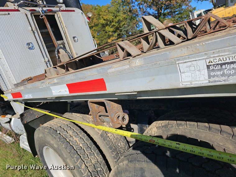 image for item NP9029 2005 Western Star 4900 EX  semi truck