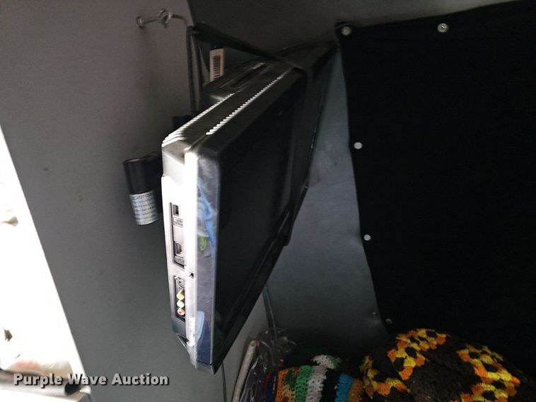 image for item NP9029 2005 Western Star 4900 EX  semi truck