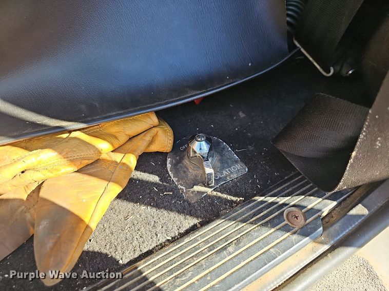 image for item NP9029 2005 Western Star 4900 EX  semi truck