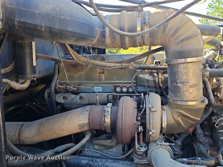 image for item NP9029 2005 Western Star 4900 EX  semi truck