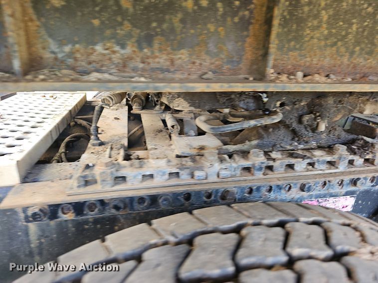 image for item NP9029 2005 Western Star 4900 EX  semi truck