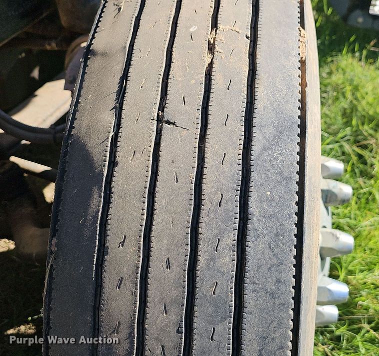 image for item NP9029 2005 Western Star 4900 EX  semi truck