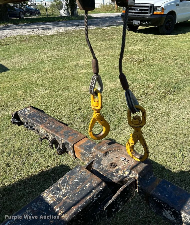 image for item NQ9328 1990 Chevrolet Kodiak C6500  tow truck