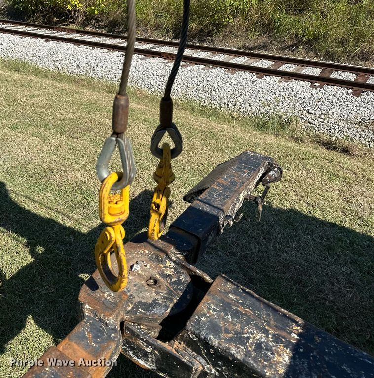 image for item NQ9328 1990 Chevrolet Kodiak C6500  tow truck