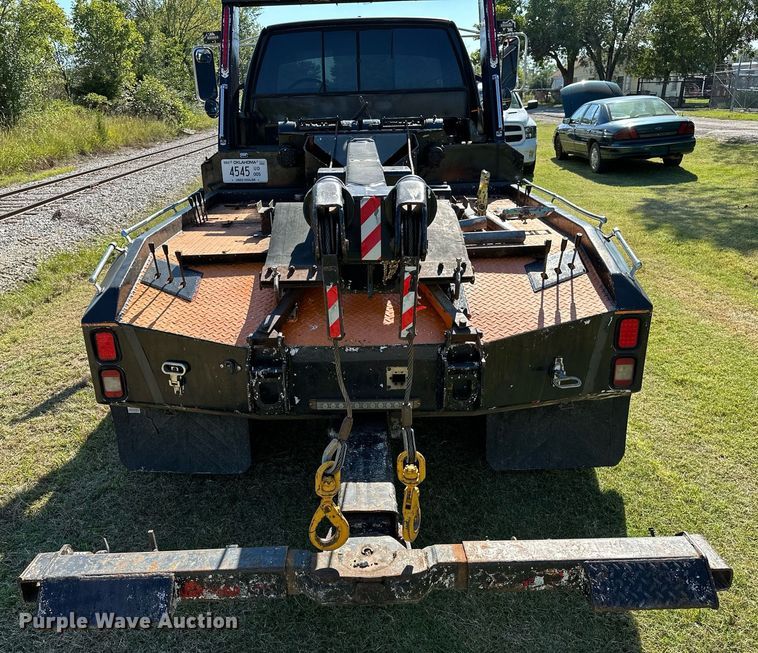 image for item NQ9328 1990 Chevrolet Kodiak C6500  tow truck