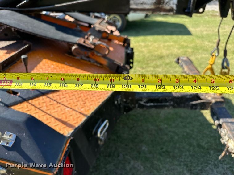 image for item NQ9328 1990 Chevrolet Kodiak C6500  tow truck