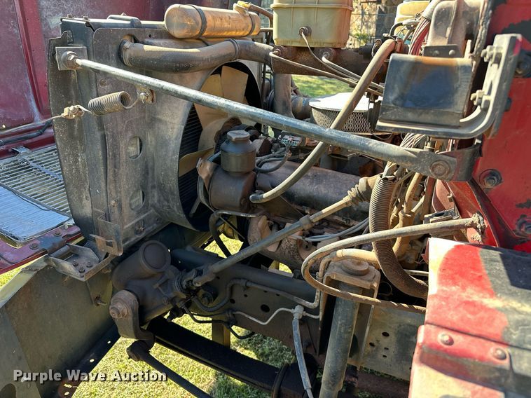 image for item NQ9328 1990 Chevrolet Kodiak C6500  tow truck