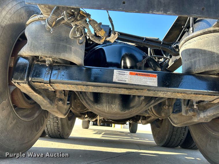 image for item NQ9943 2015 Kenworth T880  semi truck