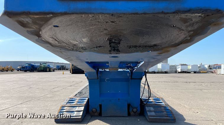 image for item NX9874 2008 Trail King TK110HDG-523  lowboy equipment trailer