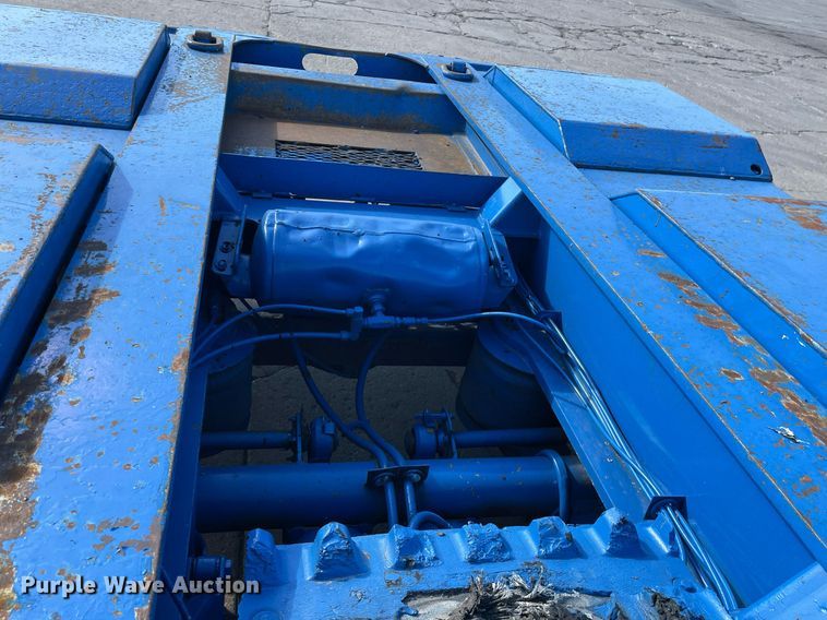 image for item NX9874 2008 Trail King TK110HDG-523  lowboy equipment trailer