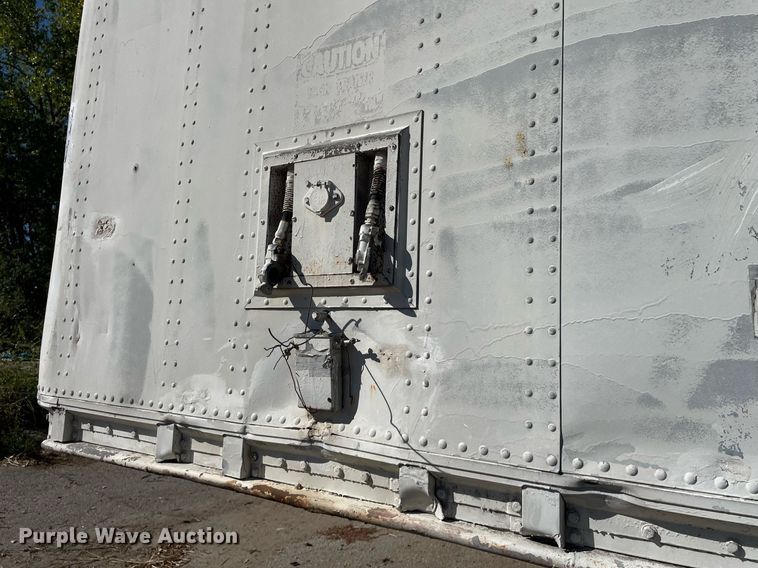 image for item NX9915 1970 Gindy  dry van trailer