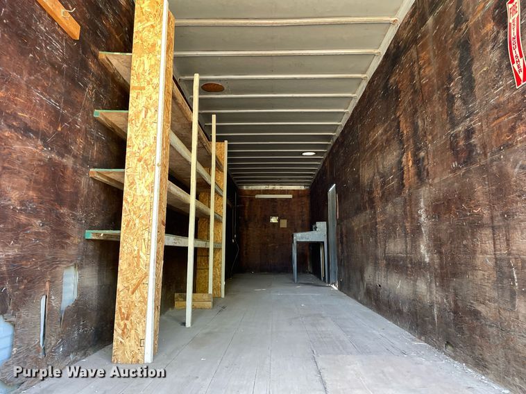 image for item NX9915 1970 Gindy  dry van trailer