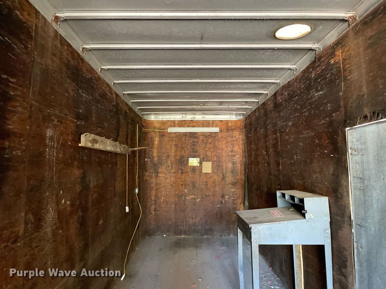 image for item NX9915 1970 Gindy  dry van trailer