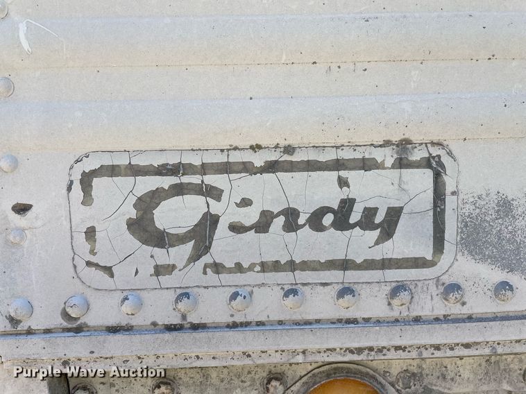 image for item NX9915 1970 Gindy  dry van trailer