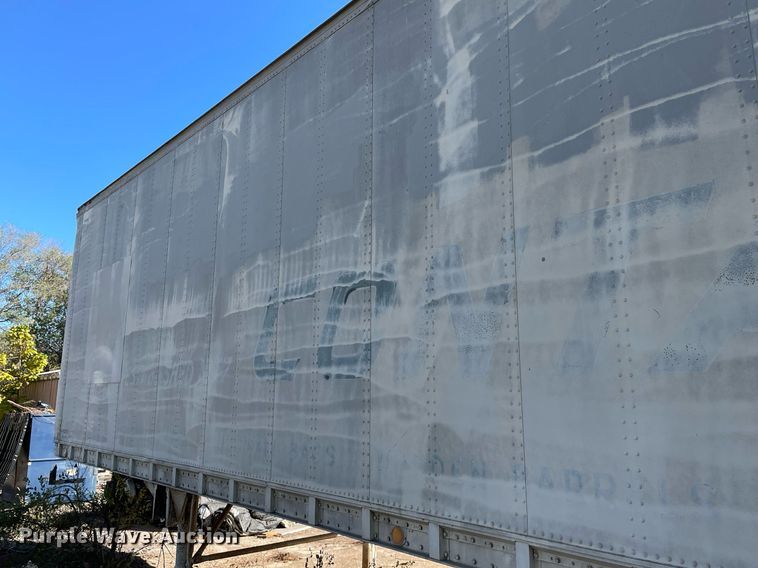 image for item NX9916 1969 Gindy  dry van trailer