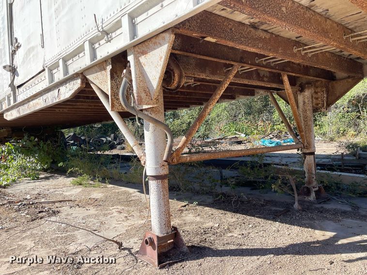 image for item NX9916 1969 Gindy  dry van trailer