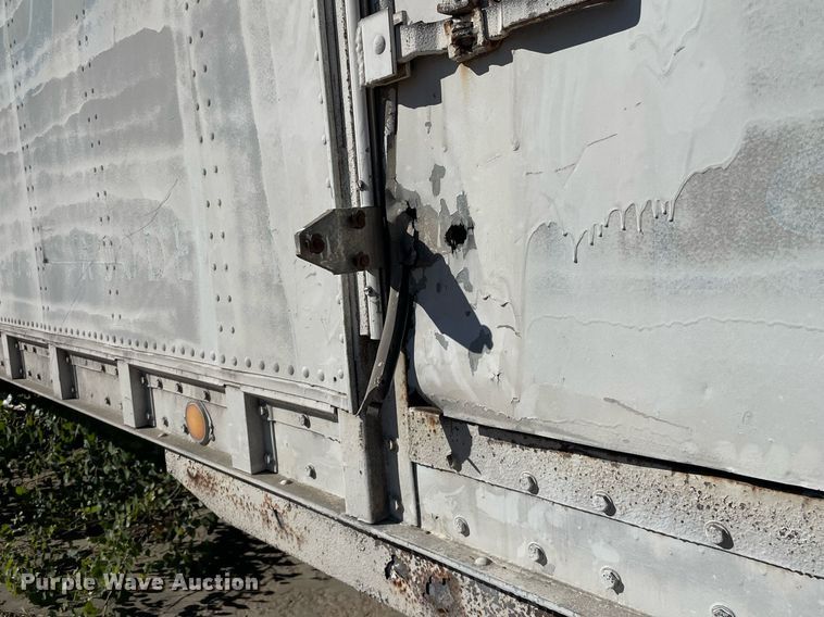 image for item NX9916 1969 Gindy  dry van trailer