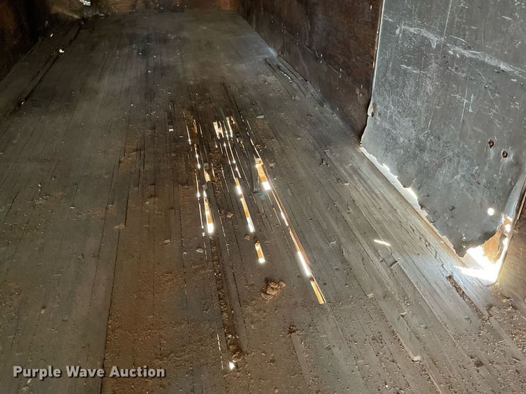 image for item NX9916 1969 Gindy  dry van trailer