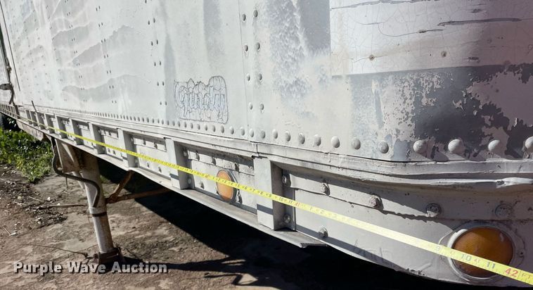 image for item NX9916 1969 Gindy  dry van trailer