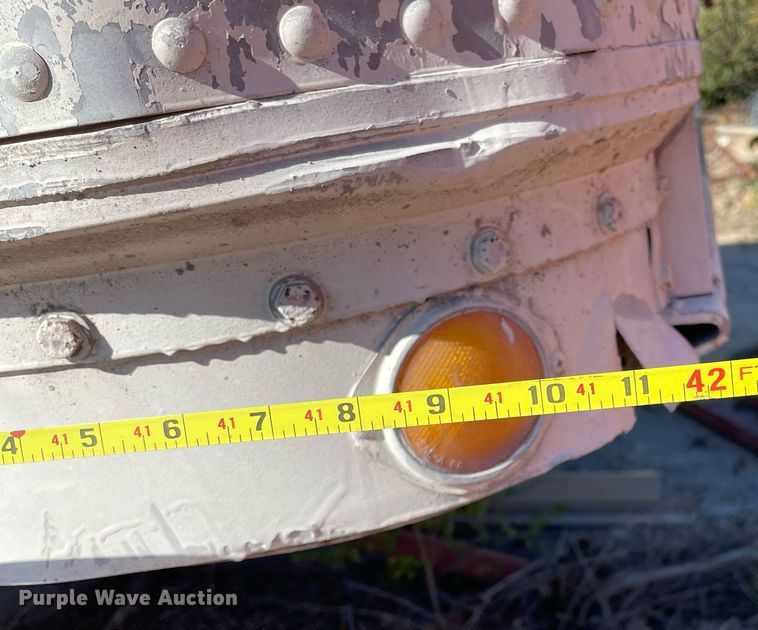 image for item NX9916 1969 Gindy  dry van trailer