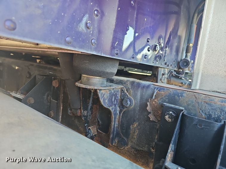 image for item OG9539 2003 Kenworth W900  semi truck