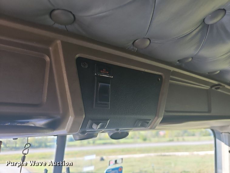 image for item OG9539 2003 Kenworth W900  semi truck