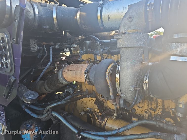 image for item OG9539 2003 Kenworth W900  semi truck