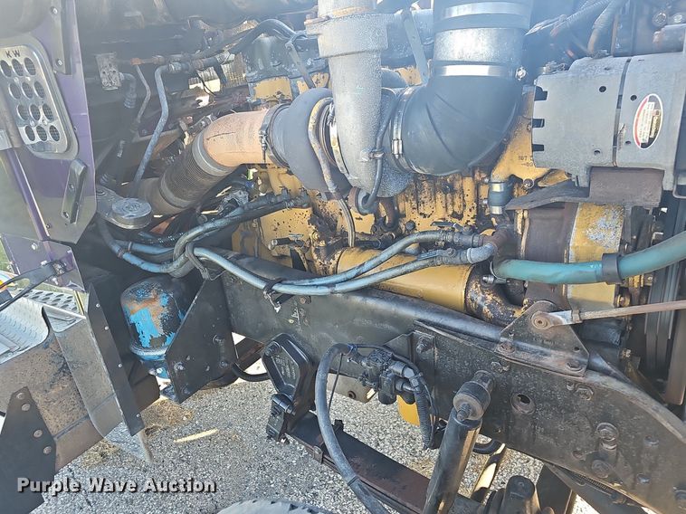 image for item OG9539 2003 Kenworth W900  semi truck