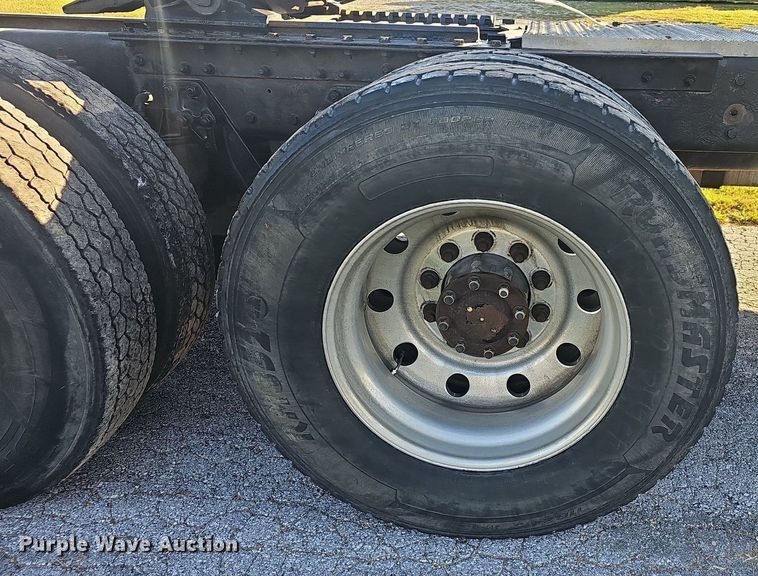 image for item OG9539 2003 Kenworth W900  semi truck