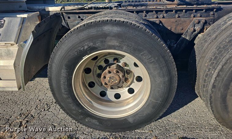 image for item OG9539 2003 Kenworth W900  semi truck